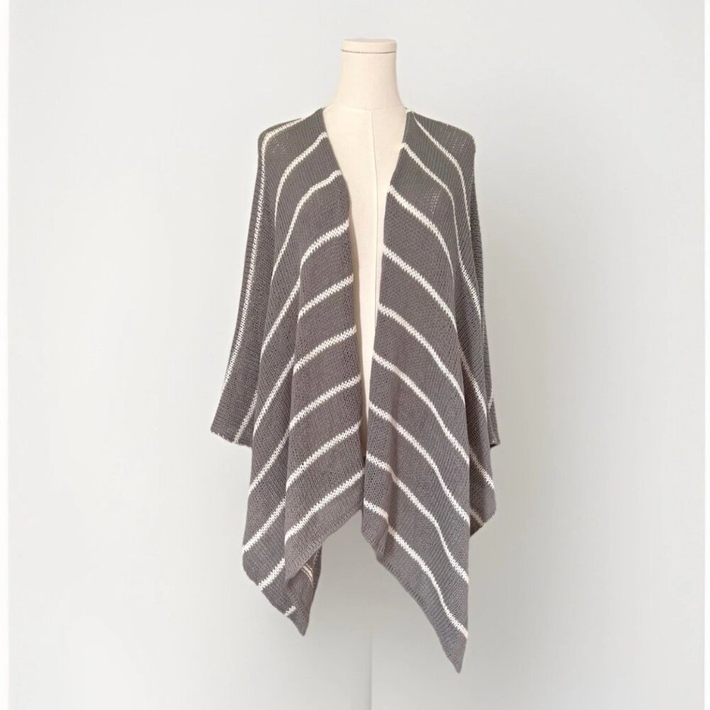 WOODEN SHIPS by Paola Buendia Cardigan Shawl M/L Capsule Timeless